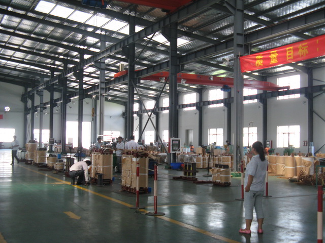 新疆变压器生产车间