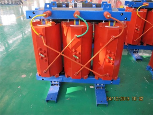 新疆SCB11-1600KVA干式变压器