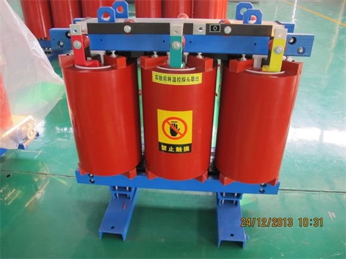 新疆SCB11-630KVA/10KV/0.4KV干式变压器